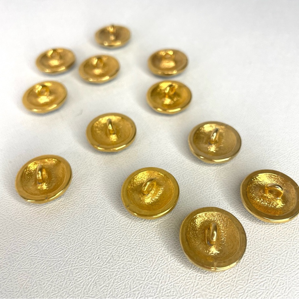 Lot of 12 Vintage Gold/Sage Green Octagonal Shank Buttons - Picture 6 of 9